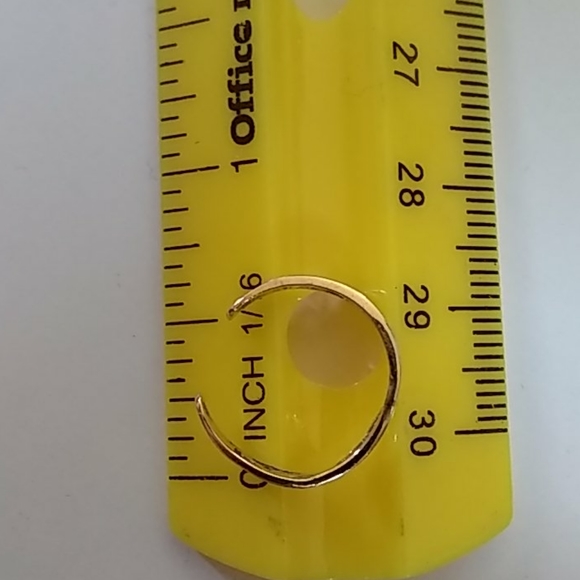 Dolphin 10k yellow gold toe ring - Picture 5 of 6